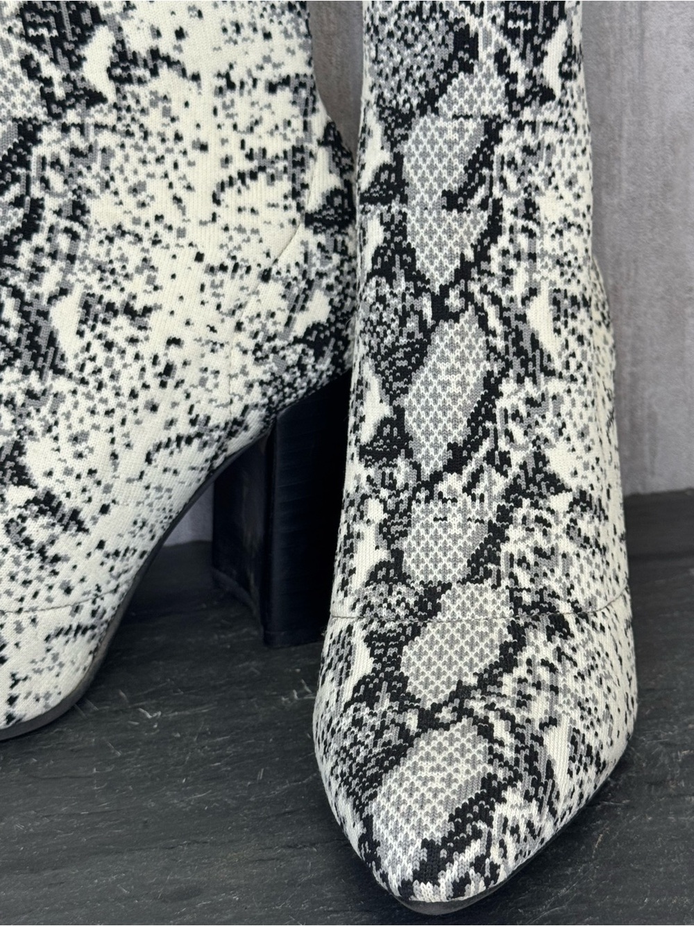 Steve Madden Women’s Trent Knit Ankle Booties White Snake Print - Picture 6 of 9